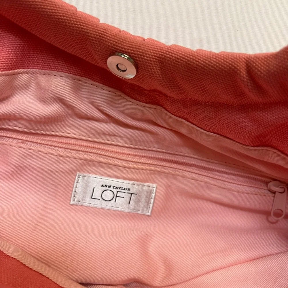 Ann Taylor Loft Coral Canvas Pleated Wood Handle Satchel Handbag Summer Purse